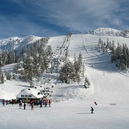 Ski Krvavec アパート