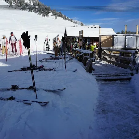 アパート Ski Krvavec